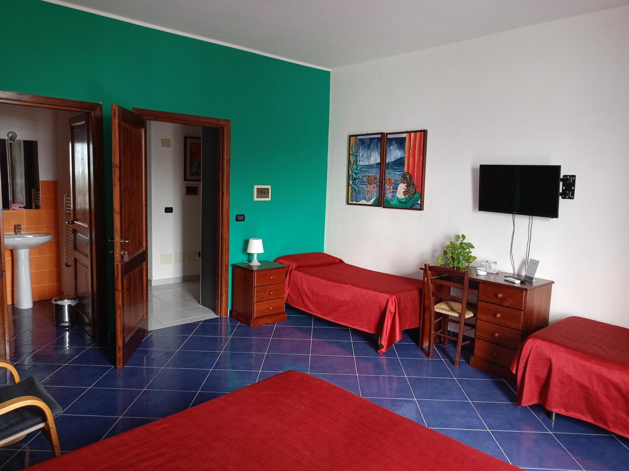 Hotel Bed& Breakfast Maredomus Milazzo Esterno foto