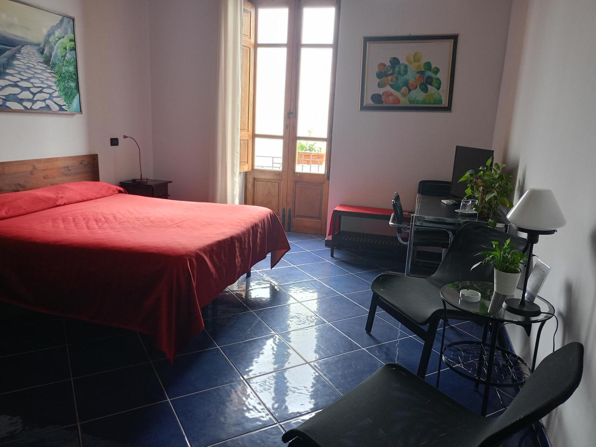 Hotel Bed& Breakfast Maredomus Milazzo Esterno foto
