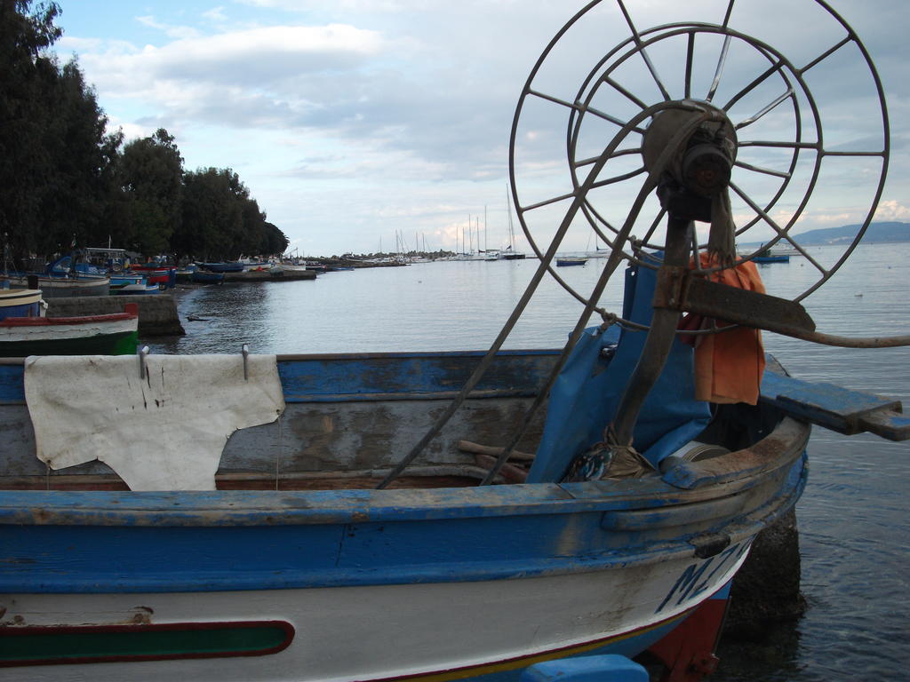 Hotel Bed& Breakfast Maredomus Milazzo Esterno foto
